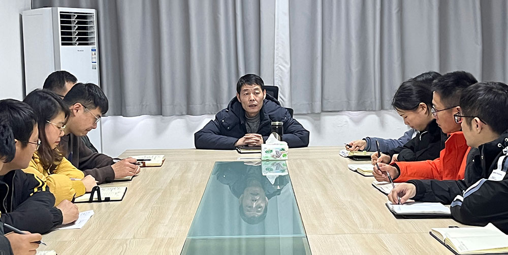 聚焦公司發(fā)展，共謀提升路徑 屯溪城建投公司召開2022年度全體員工大會(huì)