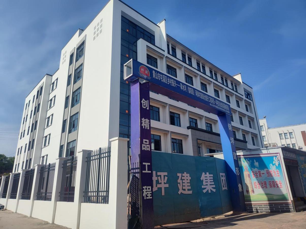 精謀劃 強(qiáng)攻堅(jiān) 匠心筑造新標(biāo)桿——科技農(nóng)業(yè)培訓(xùn)基地項(xiàng)目竣工沖刺